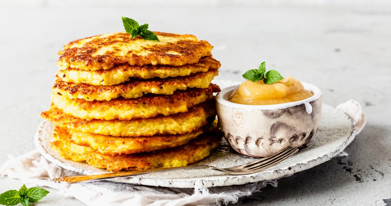 Kartoffelpuffer mit Apfelmus