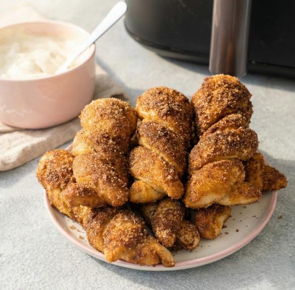 Zimt-Zucker-Knoten (ohne Hefe)