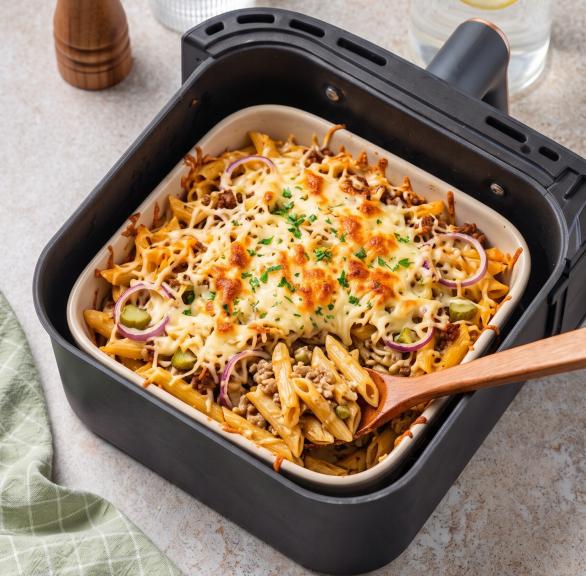 Einfacher Nudelauflauf mit Hack und Sahnesauce