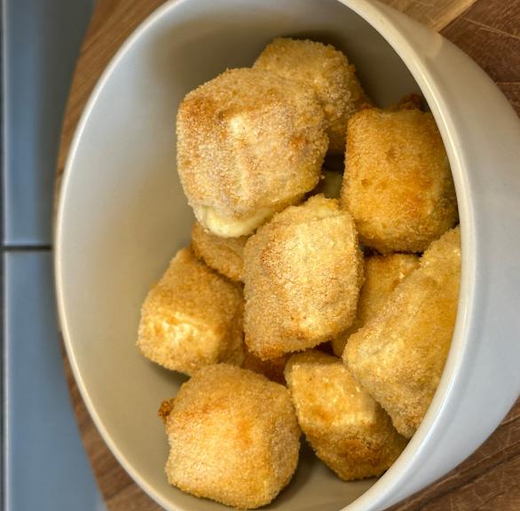 Crispy Camembert Bites