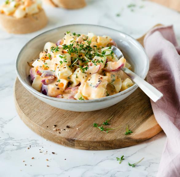 Eiersalat mit Joghurt-Mayonnaise-Dressing