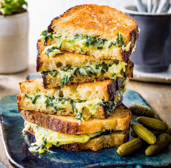 Gebackene Spinat-Käse-Sandwiches