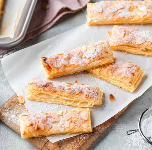 Quark Vanille Stangen mit Blätterteig