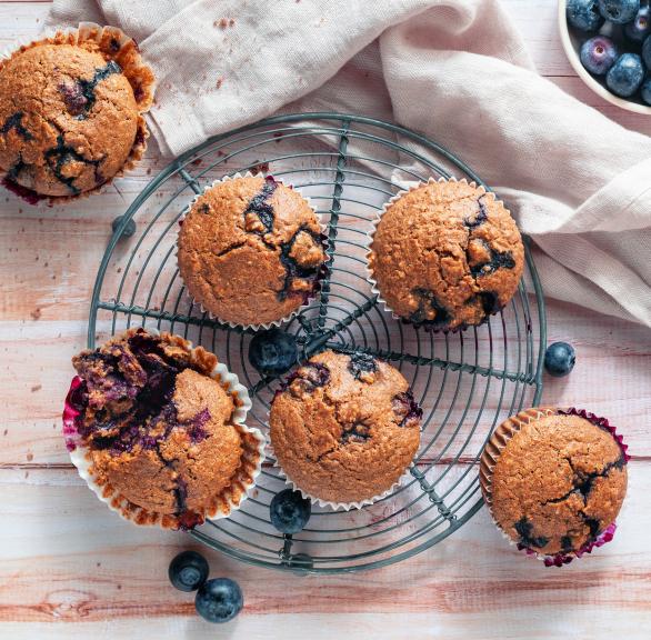 Vollkornmuffins mit Blaubeeren
