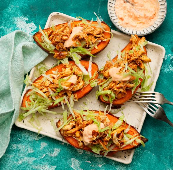 Süßkartoffel mit Pulled Chicken