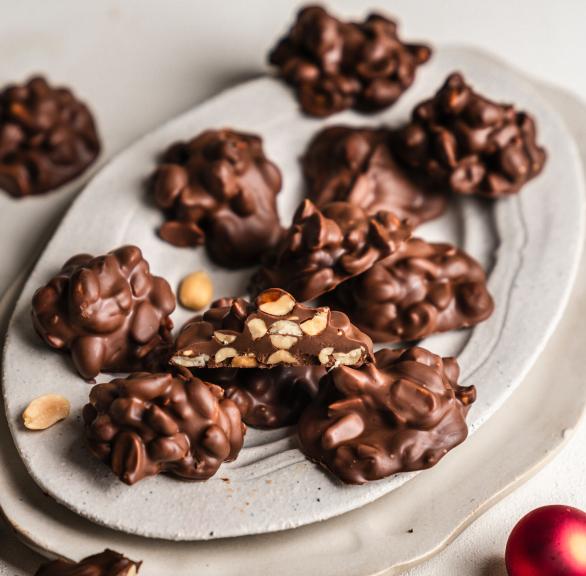 Erdnussberge aus 2 Zutaten