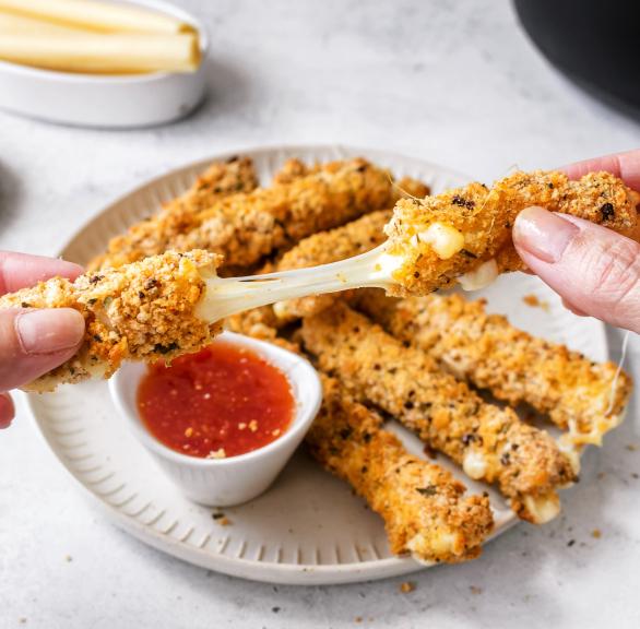 Mozzarella-Sticks aus dem Airfryer