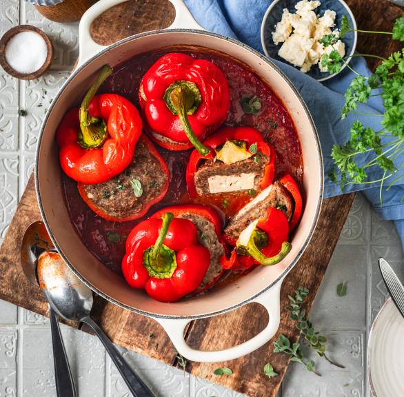 Gefüllte Bifteki-Paprika