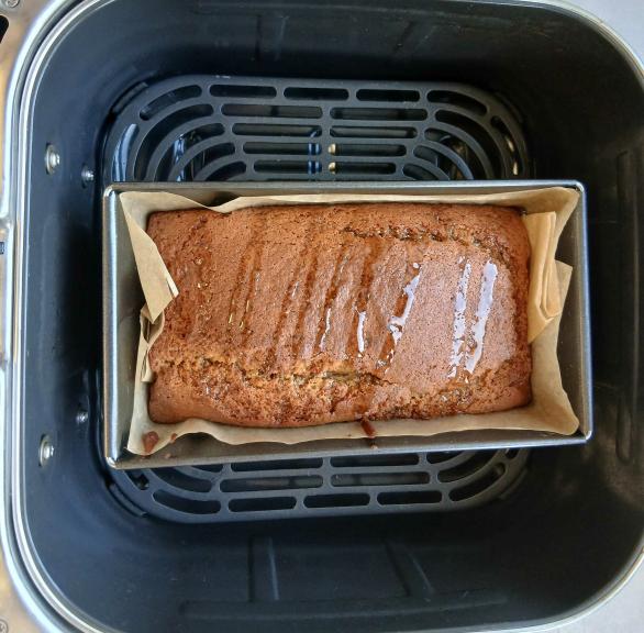 Sticky Ginger Loaf Cake