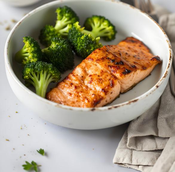 Low-Carb-Lachs mit Brokkoli