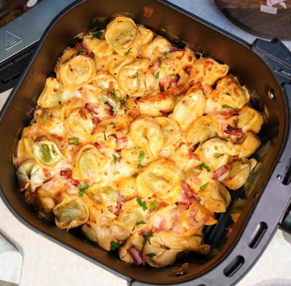 Tortellini-Auflauf mit Schinken-Sahne-Soße