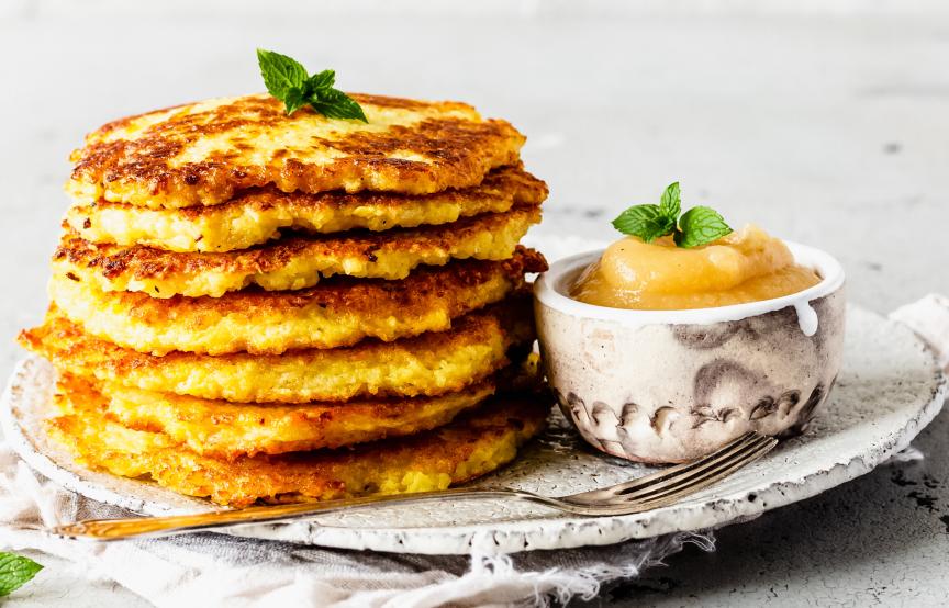 Kartoffelpuffer mit Apfelmus