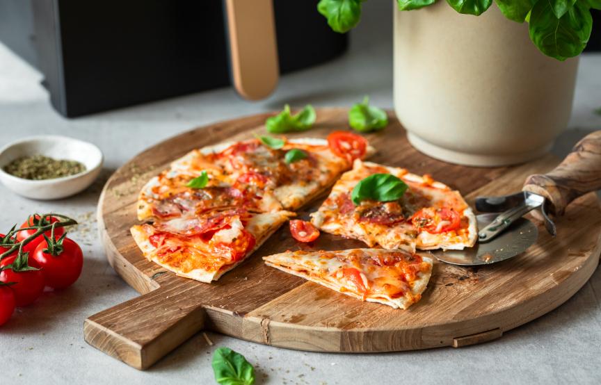 Blitzrezept: Wrap-Pizza mit Salami in nur 15 Minuten