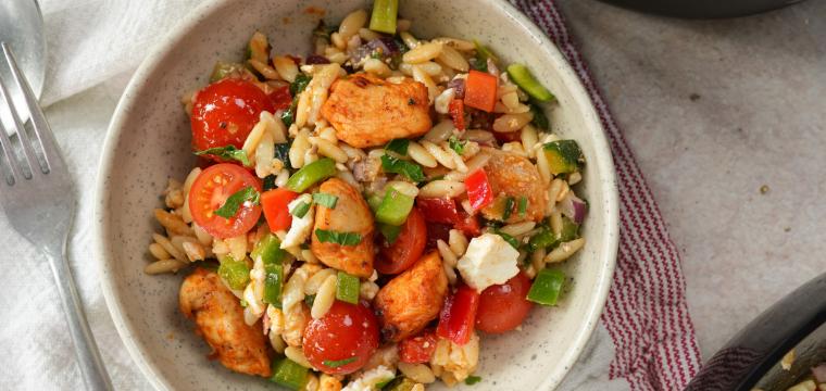 Griechischer Orzo Salat Griechischer Orzo Salat