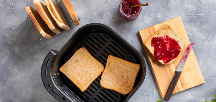Toast im Airfryer Toast im Airfryer