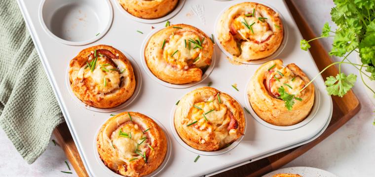 Croissant-Muffins mit Rührei-Füllung