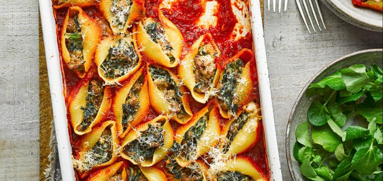 Gebackene Muschelnudeln mit Wurst-Grünkohl-Füllung