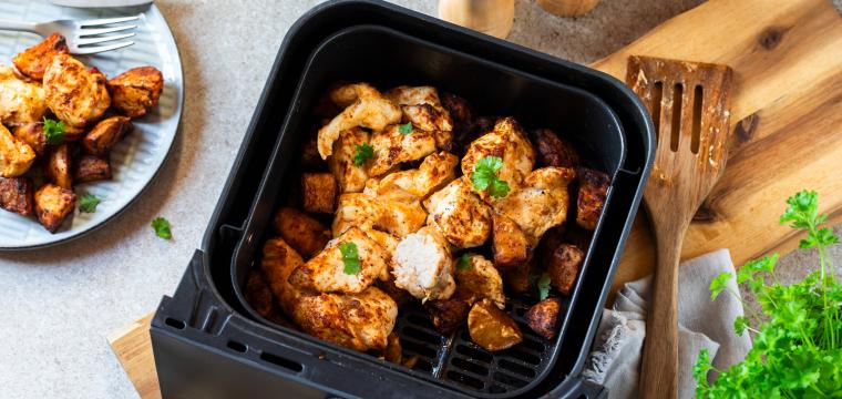 Saftiges Hähnchen mit Kartoffeln