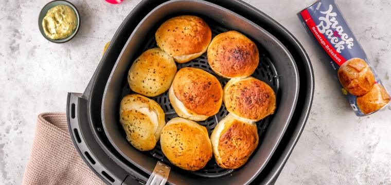 Knack & Back Brötchen mit Babybel Knack & Back Brötchen mit Babybel