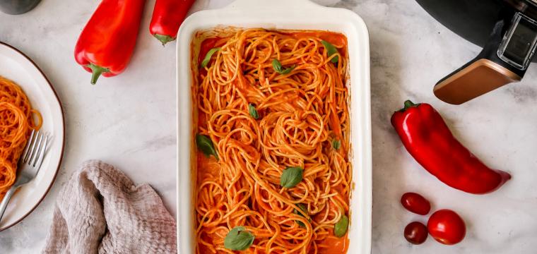 Paprikasoße mit Pasta Paprikasoße mit Pasta