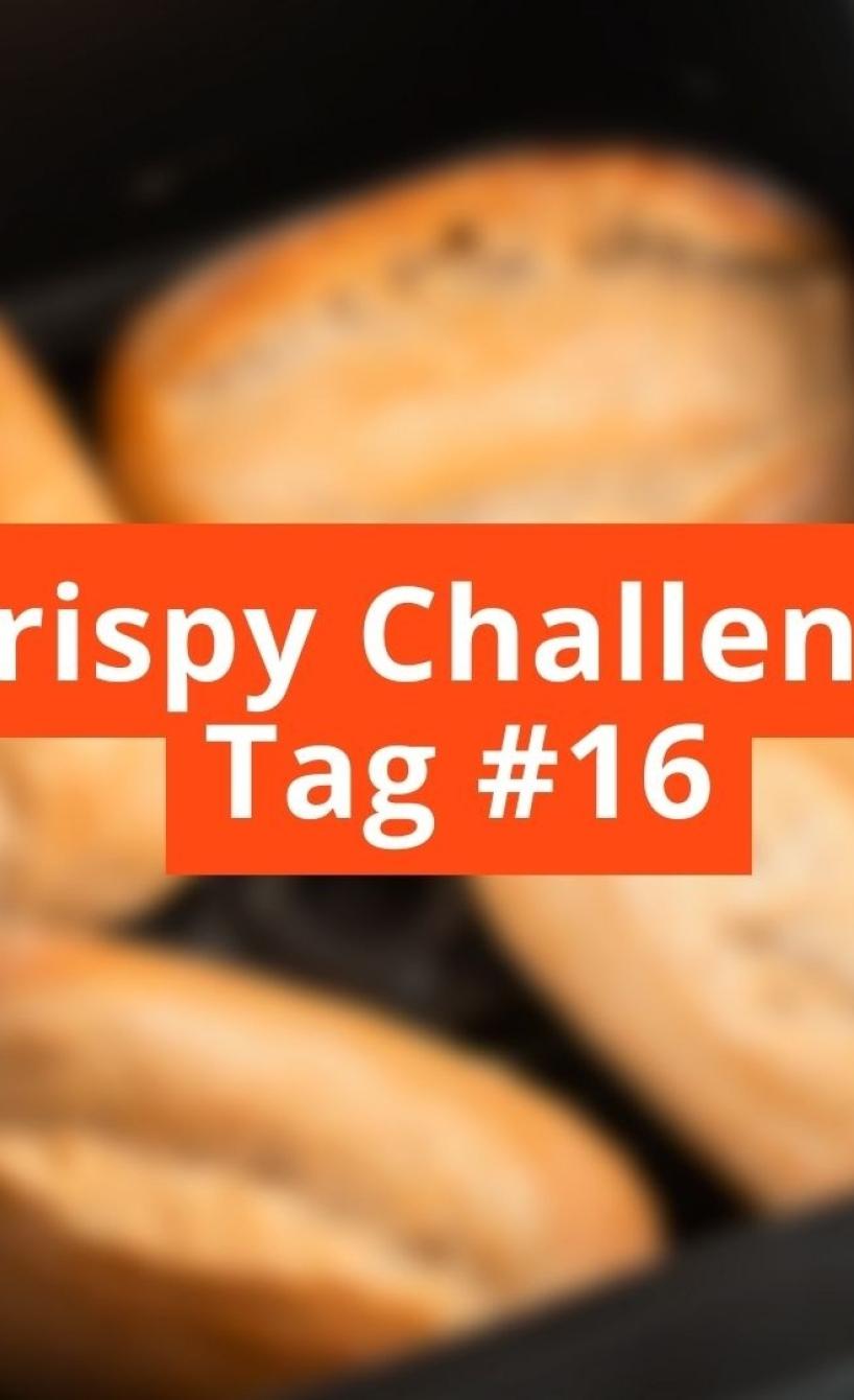 Unscharfes Bild mit Schriftzug Crispy Challange Tag #16