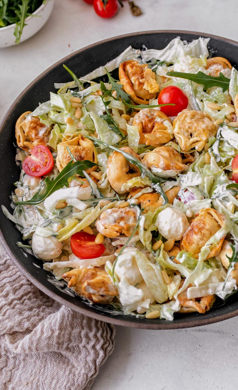 Crunchy Tortellini Salat