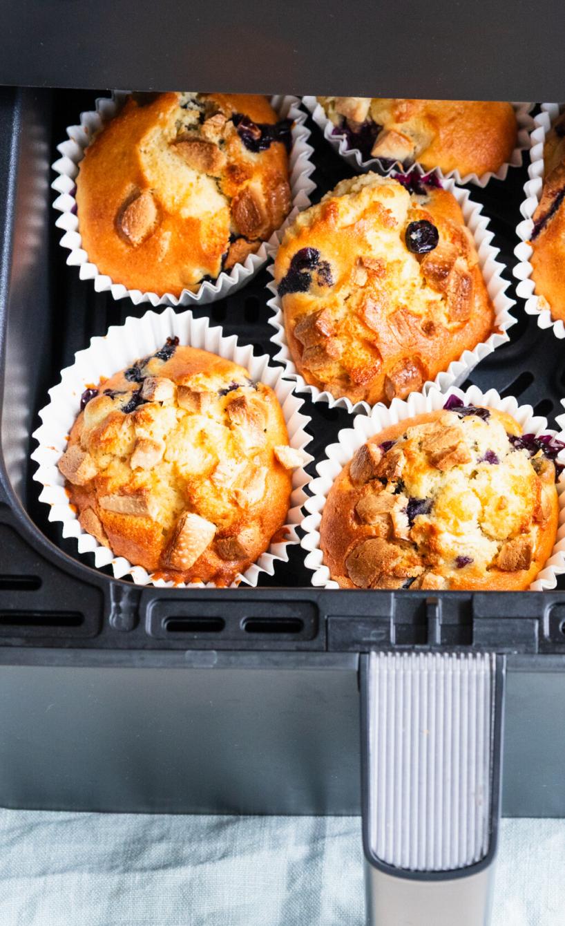 Super Fluffy Blueberry Muffins