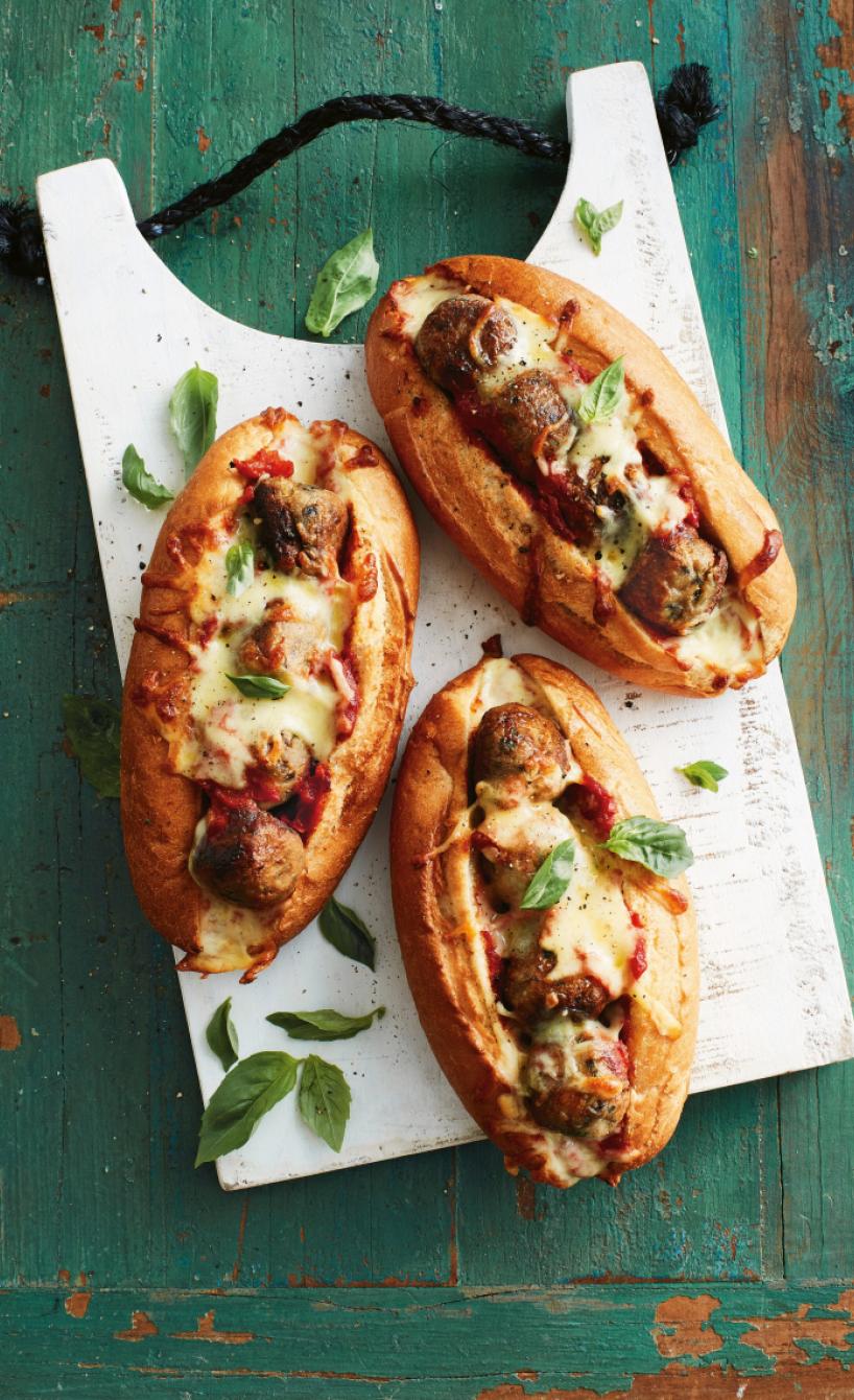 Cheesy Köttbullar Hot-Dogs