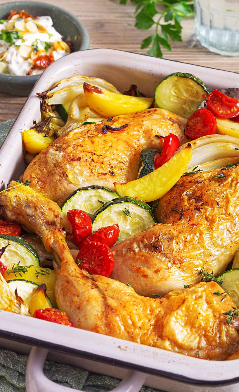 Mediterrane Hähnchenkeulen aus dem Airfryer mit Gemüse