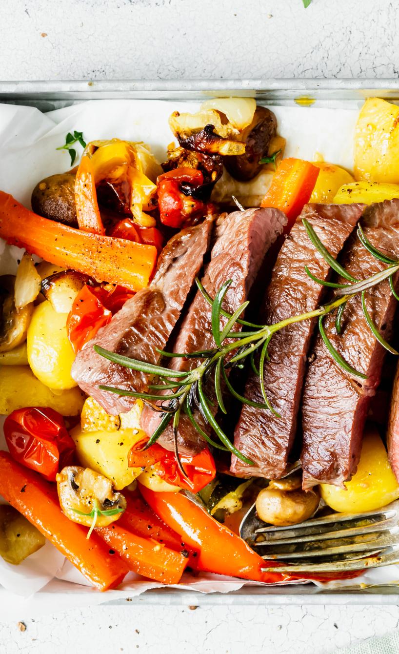 Rinderhüftsteak mit Rosmaringemüse