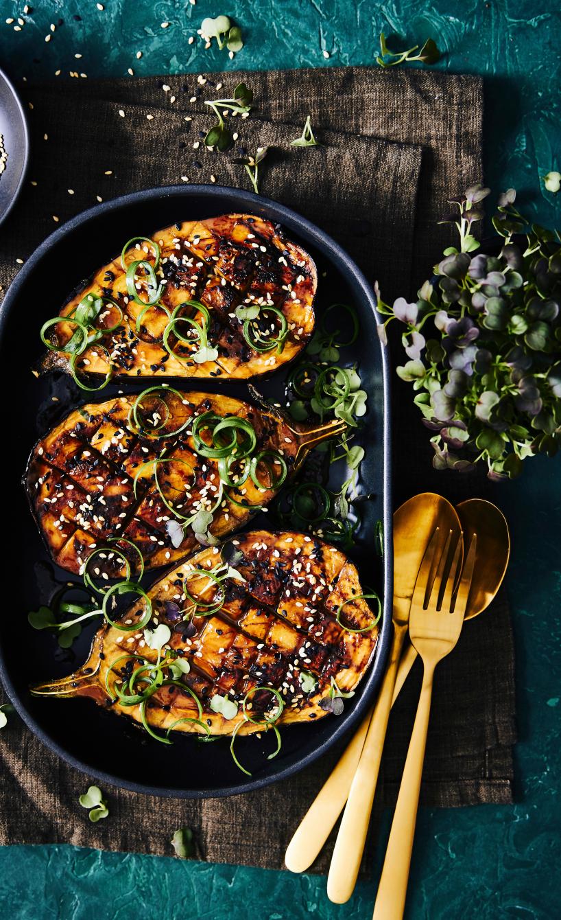 Würzige Auberginen mit Misoglasur