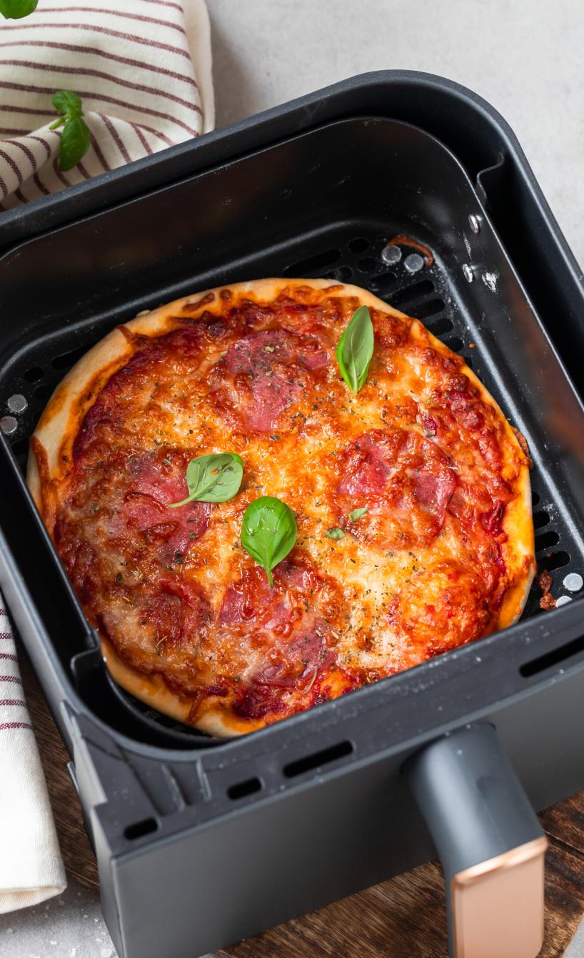 Salami-Pizza im Airfryer