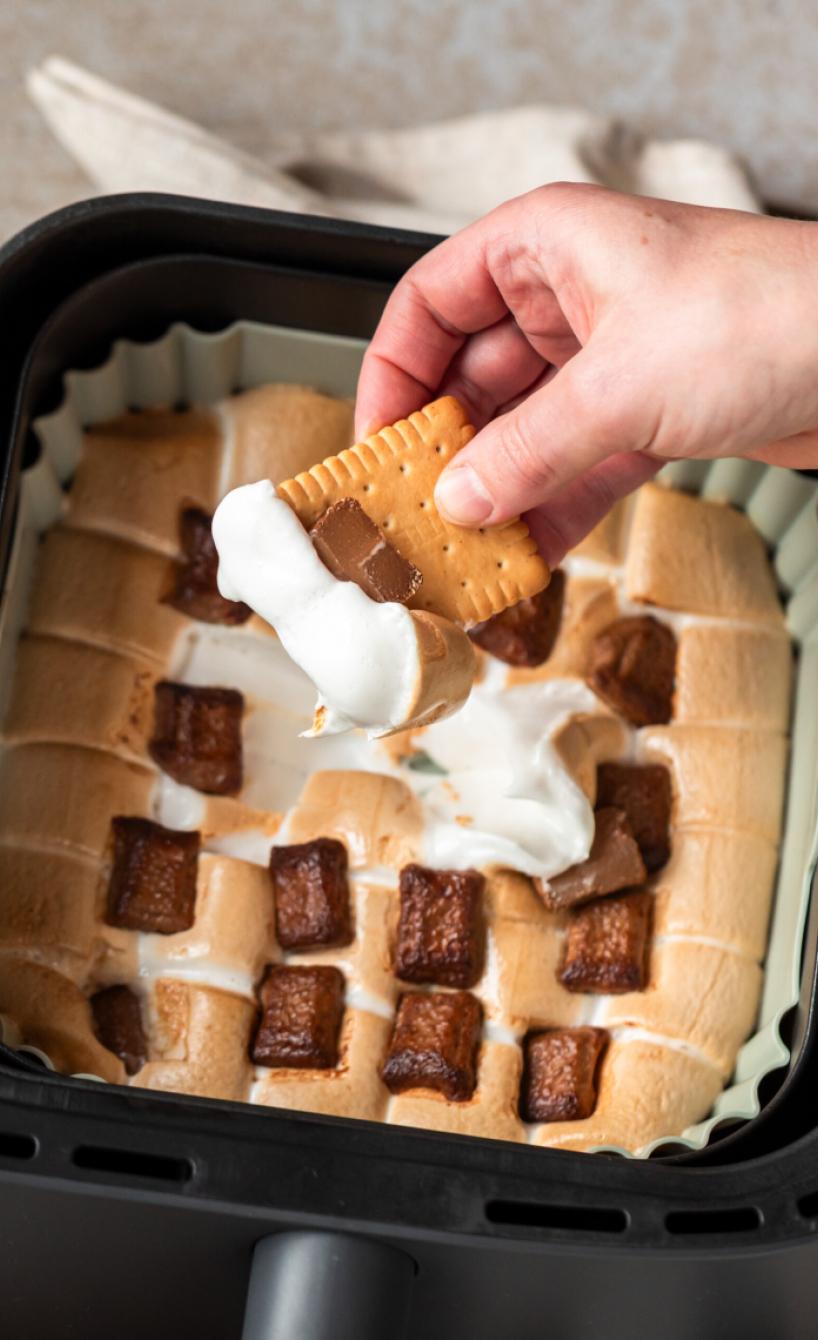 Air Fryer S’mores Dip