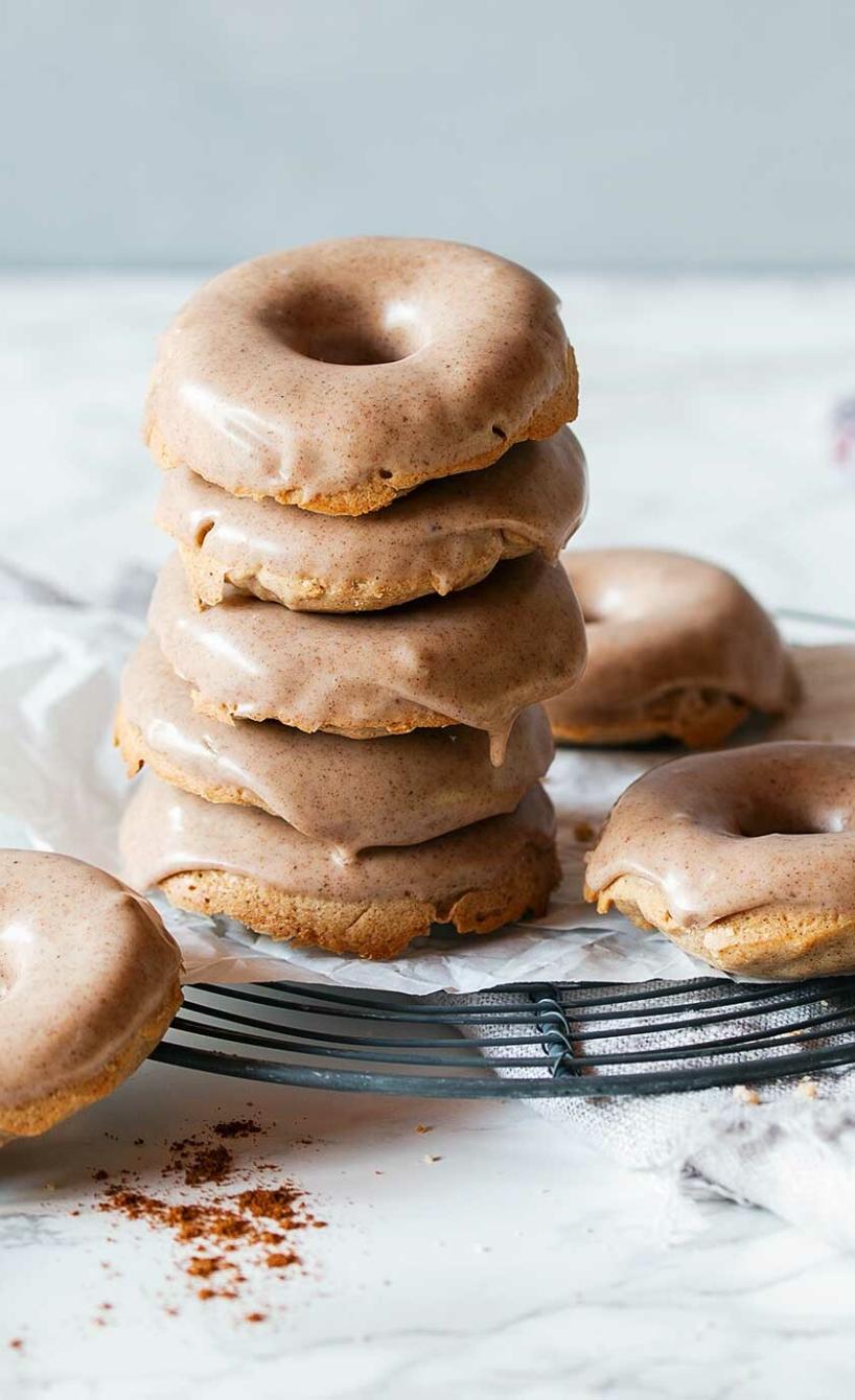 Weihnachtliche Lebkuchen-Donuts