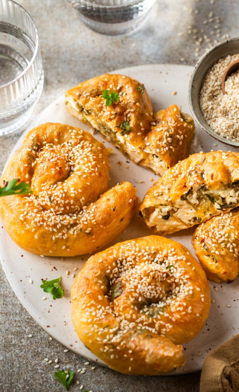 Knusprige Reispapier-Börek-Schnecken