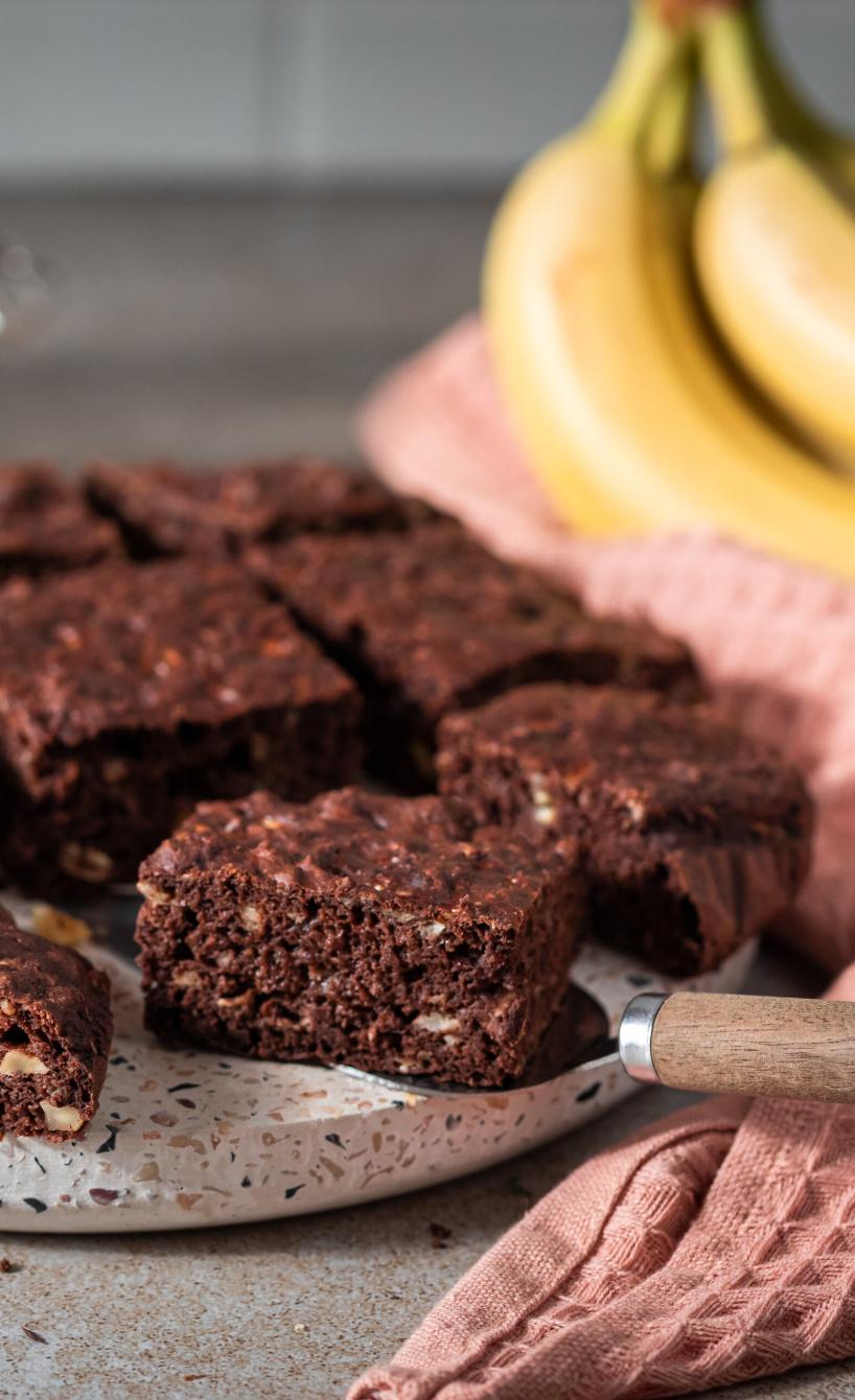 Softe Bananenbrot-Brownies ohne Zucker