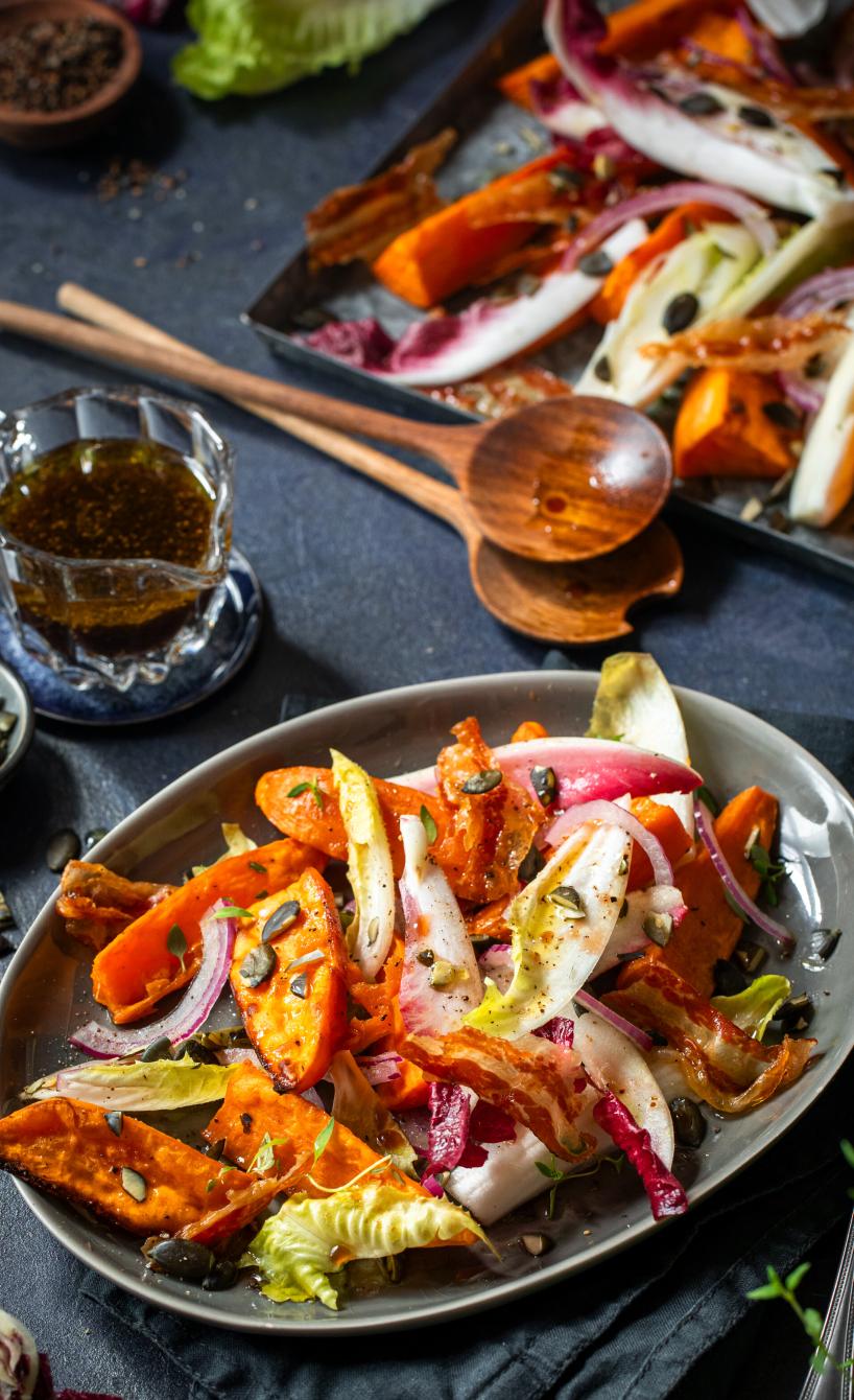 Lauwarmer Süßkartoffel-Chicorée-Salat