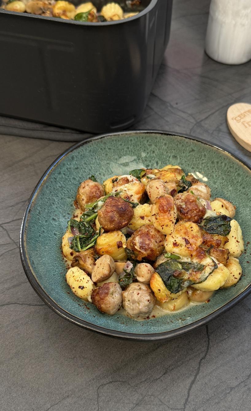 Gnocchi mit Pilzen und kleinen Hackbällchen