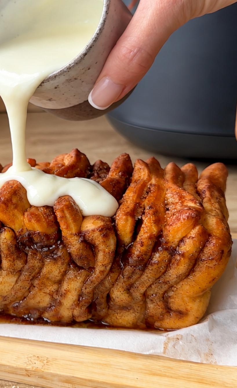 Cinnamon Pull-Apart Bread