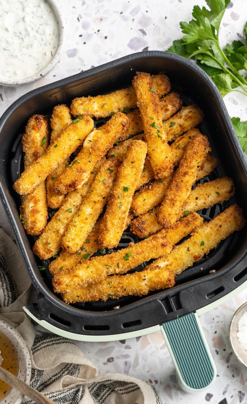 Easy Homemade Air Fryer Halloumi Fries