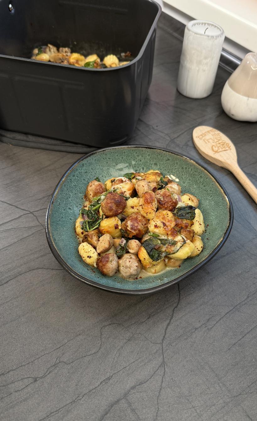 Gnocchi mit Pilzen und Bratwurst