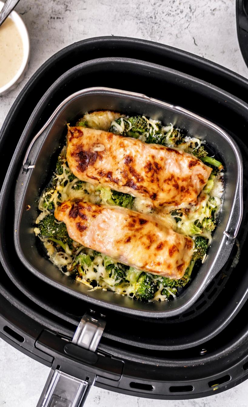 Caesar-Lachs mit Brokkoli