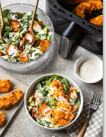 Knuspriger Hähnchen-Caesar-Salat